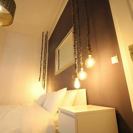 Premium In The Heart Of Apartment *